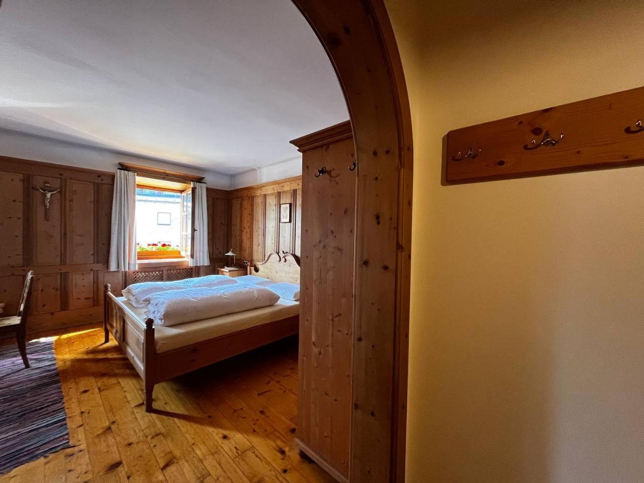 Stroblhof Toblach-Доббиако Экстерьер фото