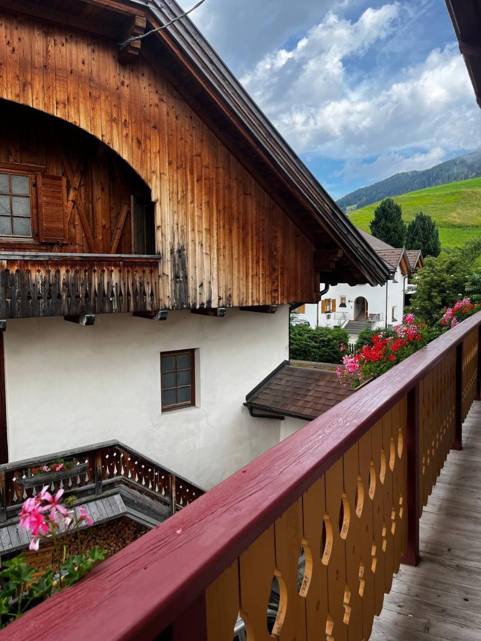 Stroblhof Toblach-Доббиако Экстерьер фото
